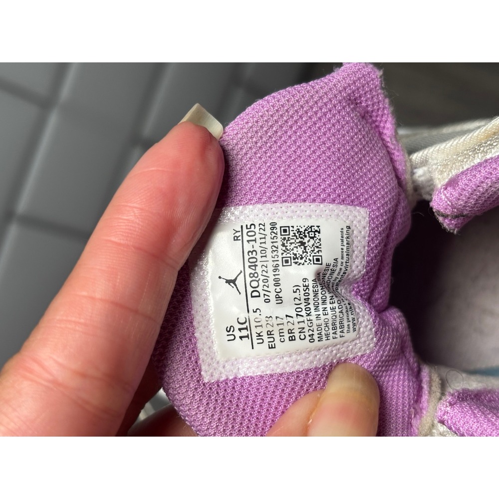 Air Jordan Max Aura 4 'White Barely Grape' DQ8403-105 11C - Picture 10 of 13